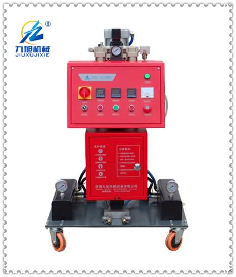 <b>聚氨酯发泡设备型号：JNJX-II</b>